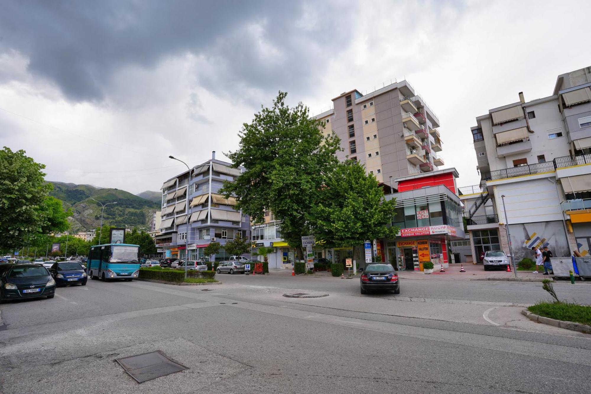 “Apheartment Gjirokastra” Daire Dış mekan fotoğraf